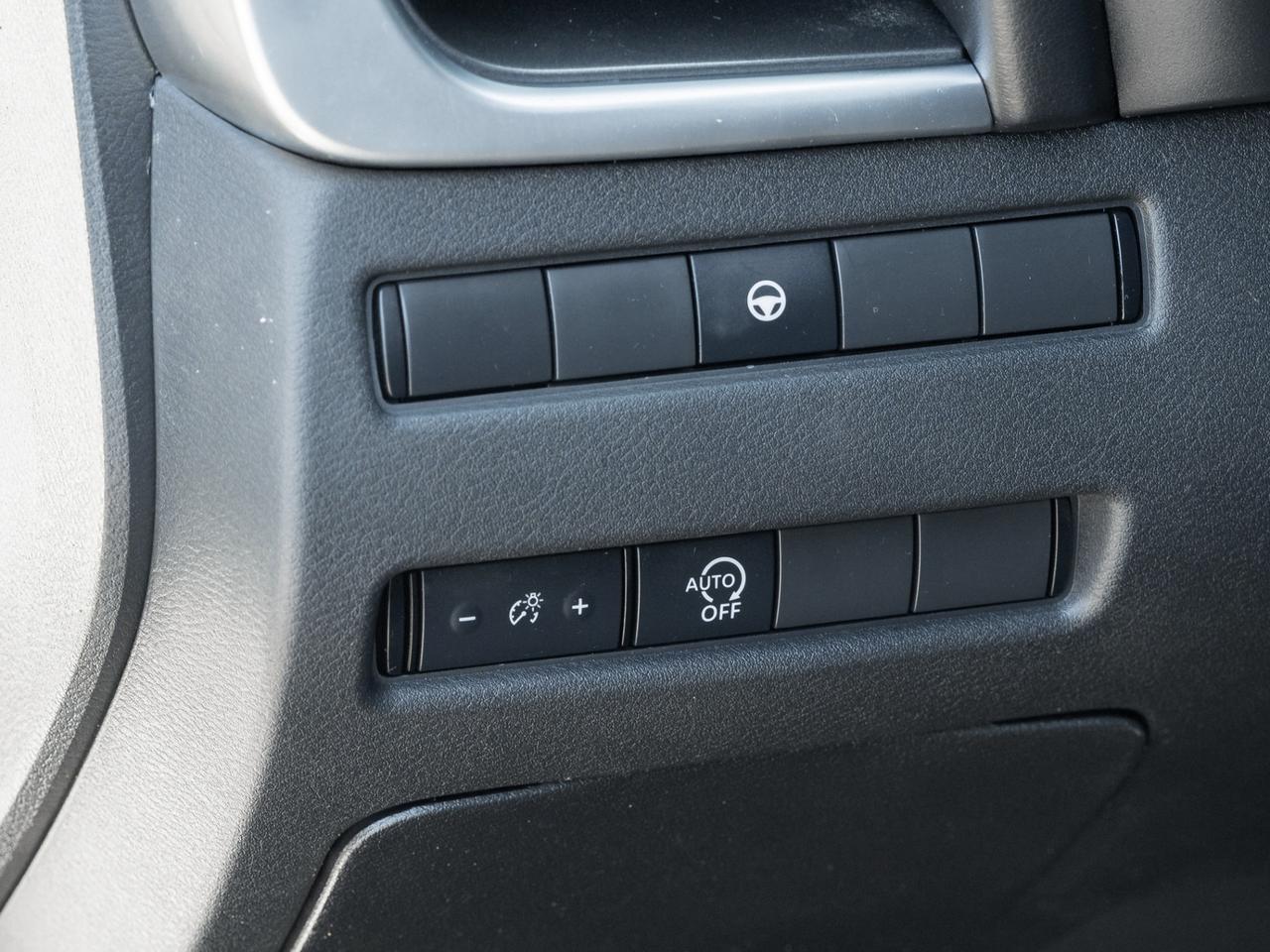 2023 Nissan Rogue AWD SV Moonroof, Camera, Leather Photo