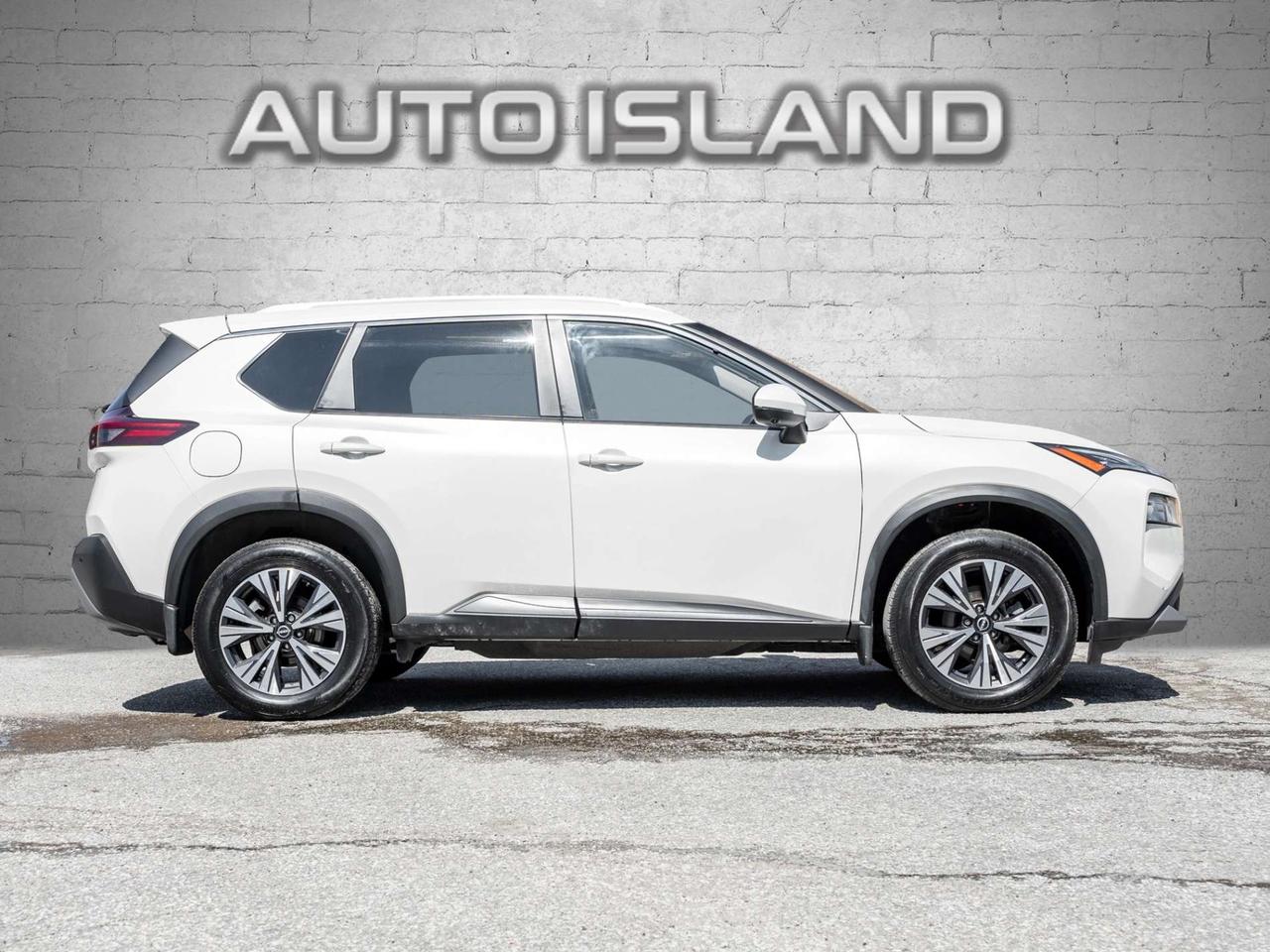 2023 Nissan Rogue AWD SV Moonroof, Camera, Leather Photo