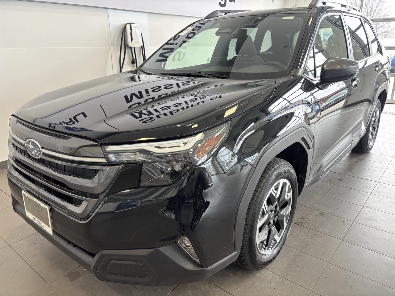 2025 Subaru Forester TOURING AWD   1OWNER  CLEAN CARFAX   SUNROOF   CAM Photo