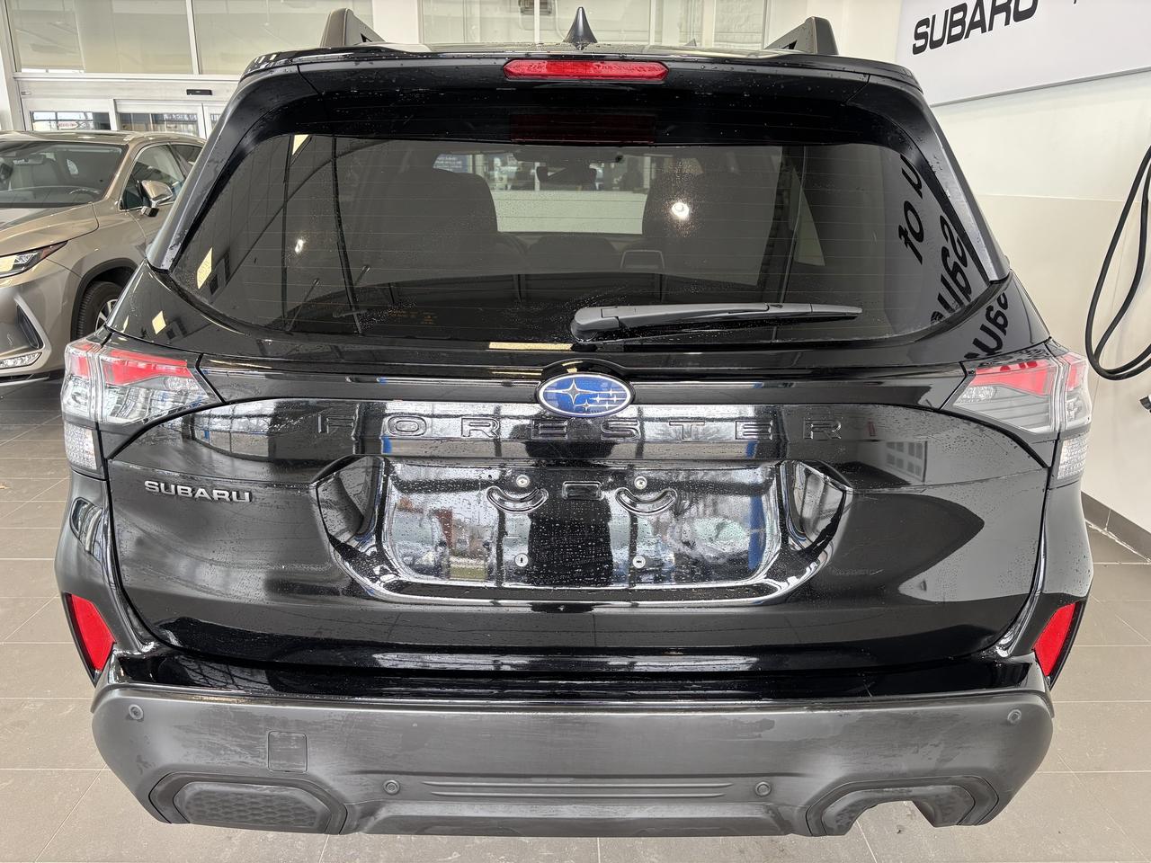 2025 Subaru Forester TOURING AWD   1OWNER  CLEAN CARFAX   SUNROOF   CAM Photo