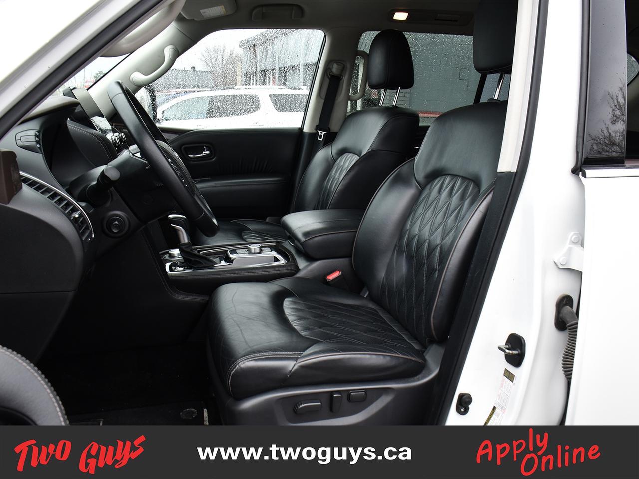 2024 Nissan Armada Platinum 5.6L 4WD   Leather   Sunroof   Nav   7 Pa Photo