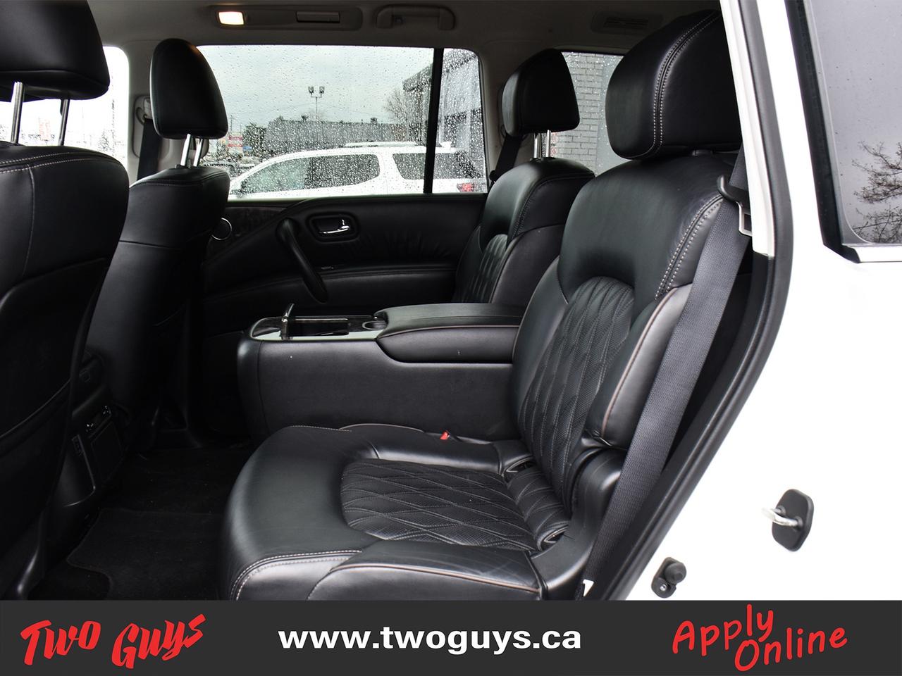 2024 Nissan Armada Platinum 5.6L 4WD   Leather   Sunroof   Nav   7 Pa Photo