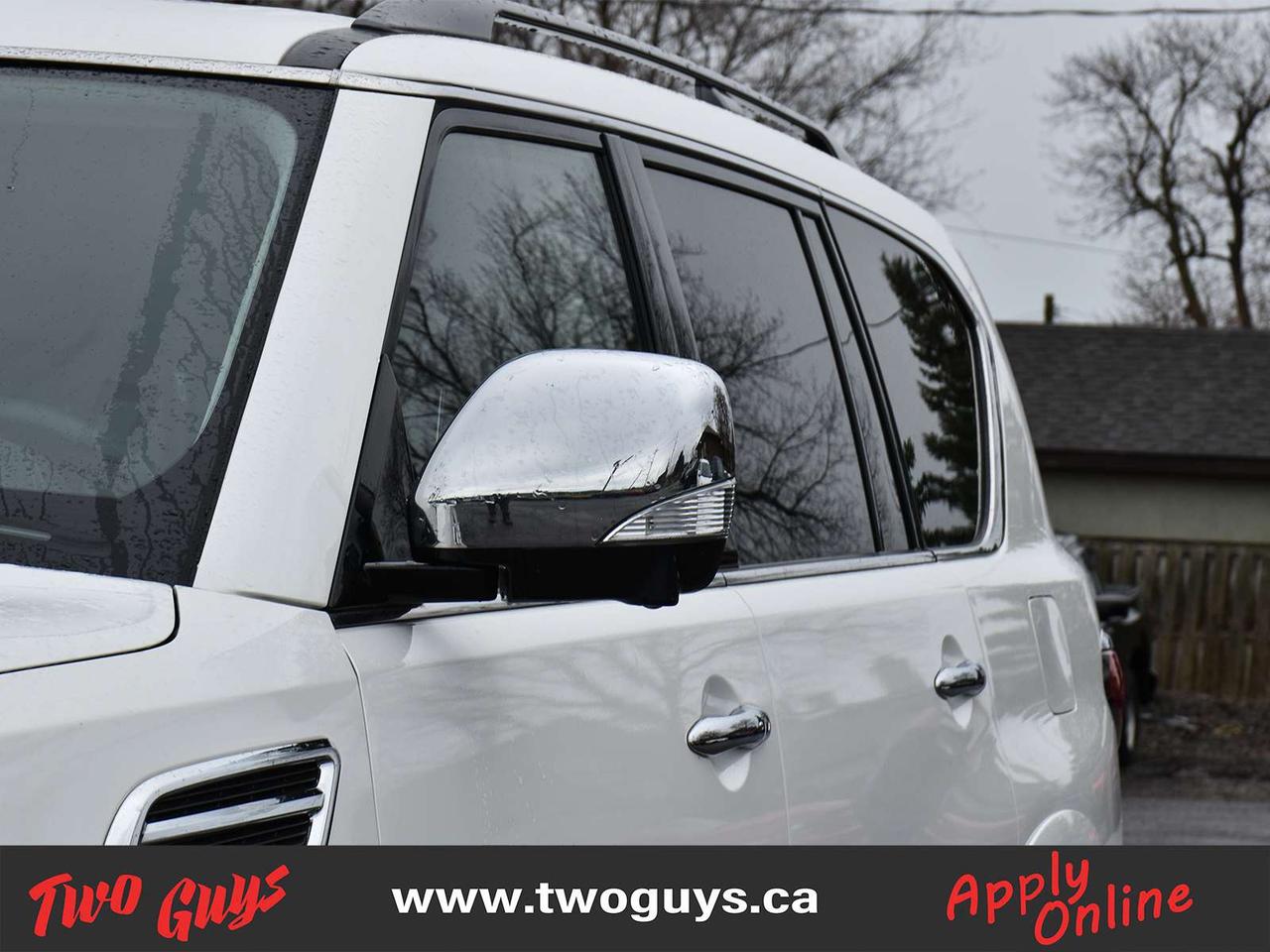 2024 Nissan Armada Platinum 5.6L 4WD   Leather   Sunroof   Nav   7 Pa Photo3
