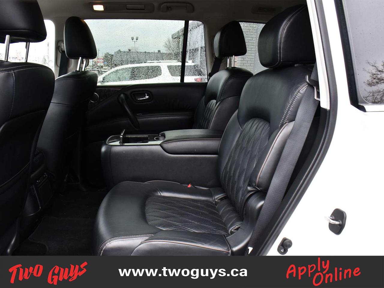 2024 Nissan Armada Platinum 5.6L 4WD   Leather   Sunroof   Nav   7 Pa Photo