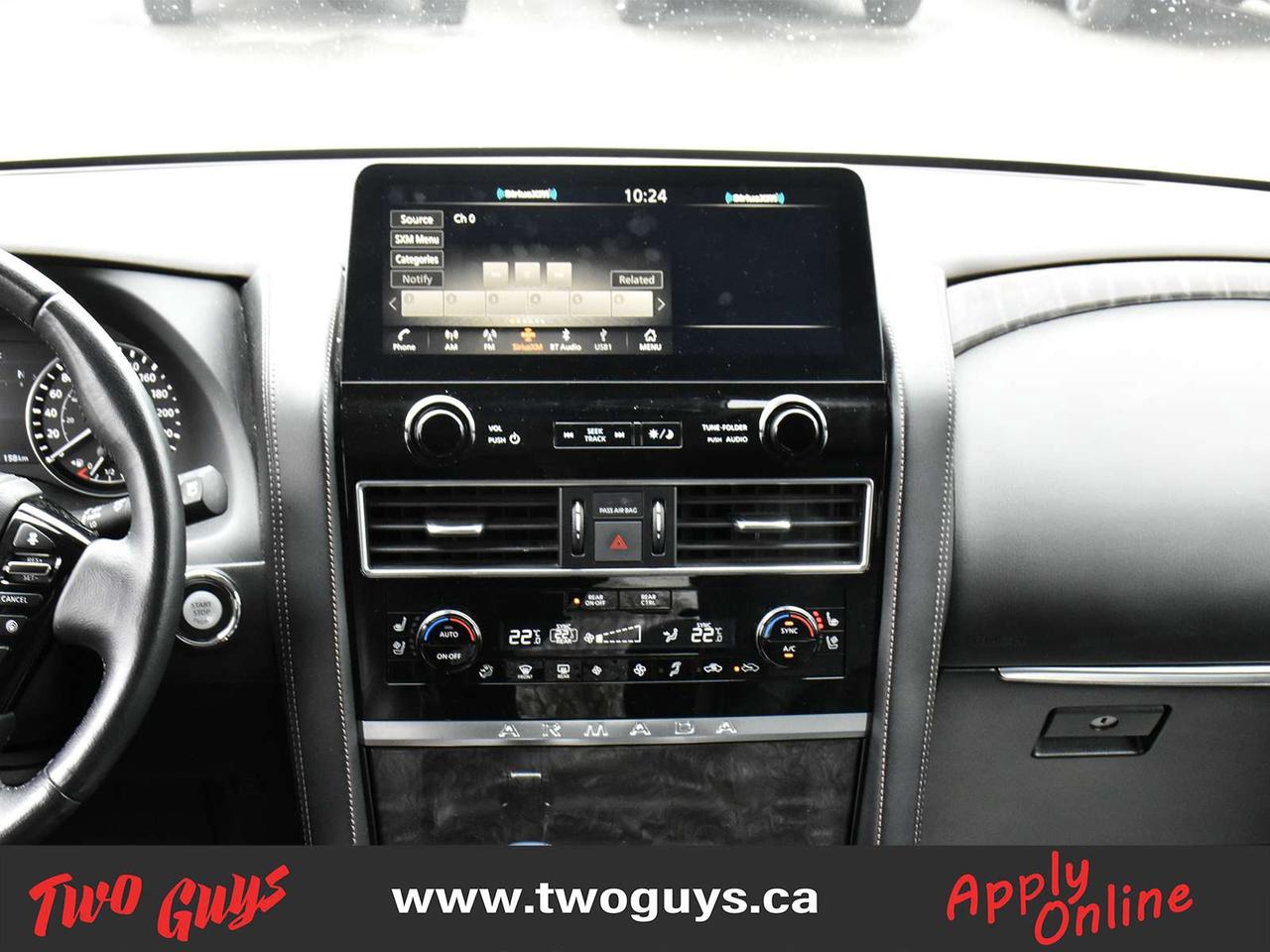 2024 Nissan Armada Platinum 5.6L 4WD   Leather   Sunroof   Nav   7 Pa Photo