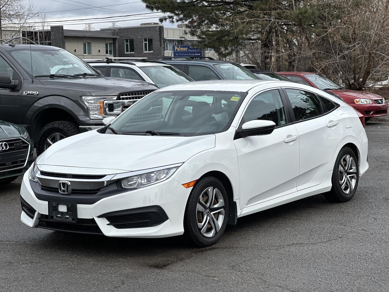 2017 Honda Civic Sedan 4dr CVT LX Photo