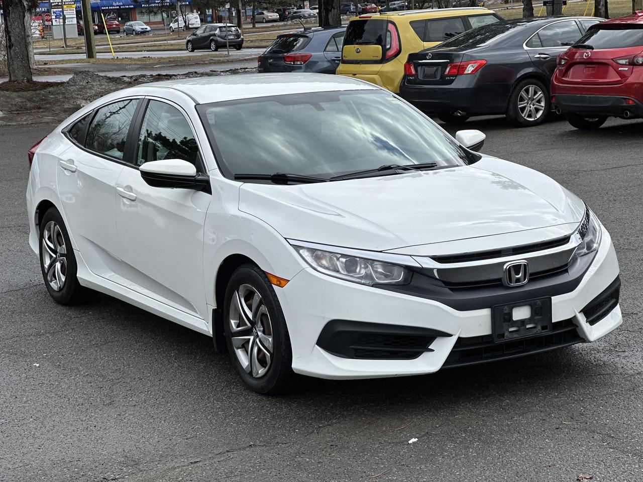 2017 Honda Civic Sedan 4dr CVT LX Photo
