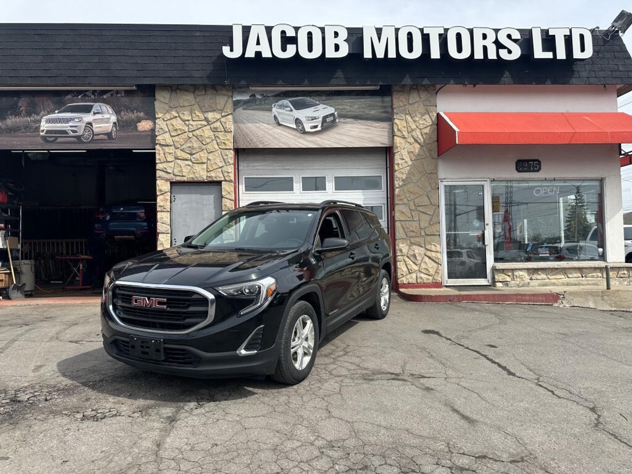 2019 GMC Terrain AWD 4DR SLE Photo0