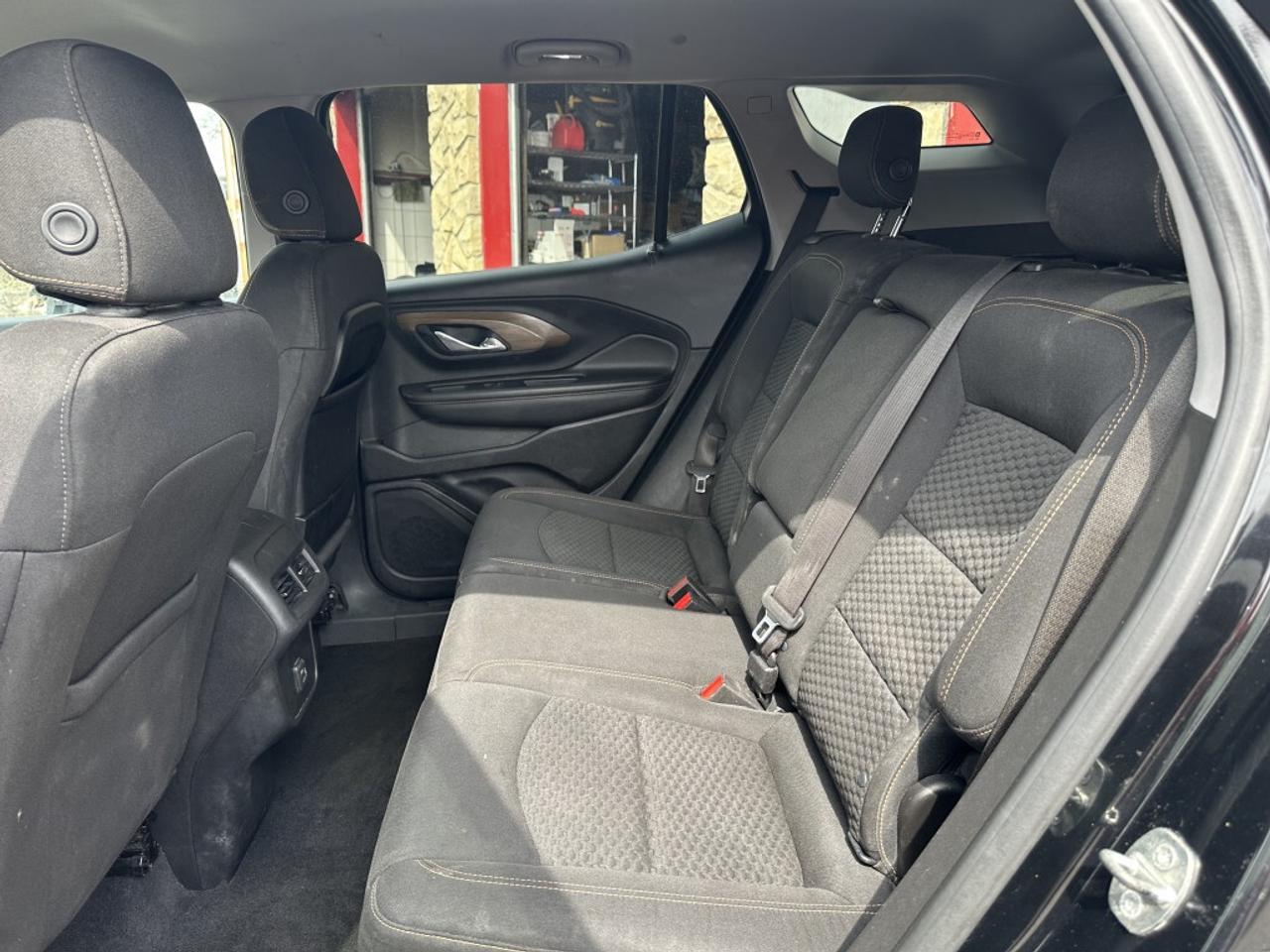 2019 GMC Terrain AWD 4DR SLE Photo