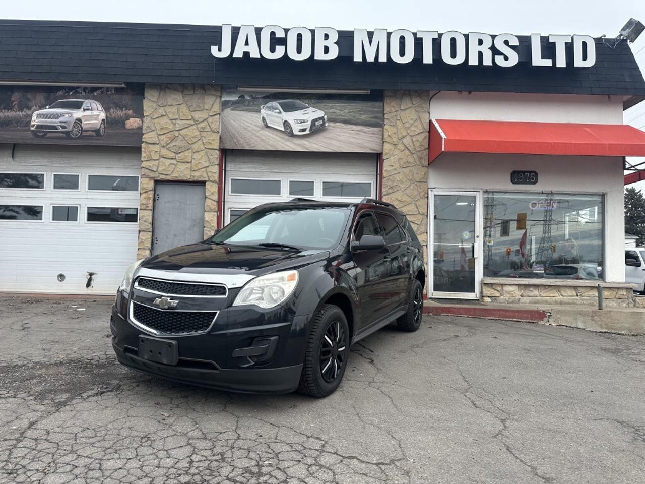 2015 Chevrolet Equinox FWD 4dr LT w/1LT Photo