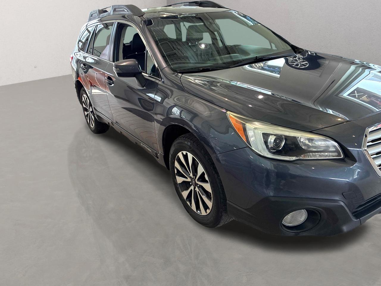 2016 Subaru Outback Limited AWD Navi Sunroof Photo4