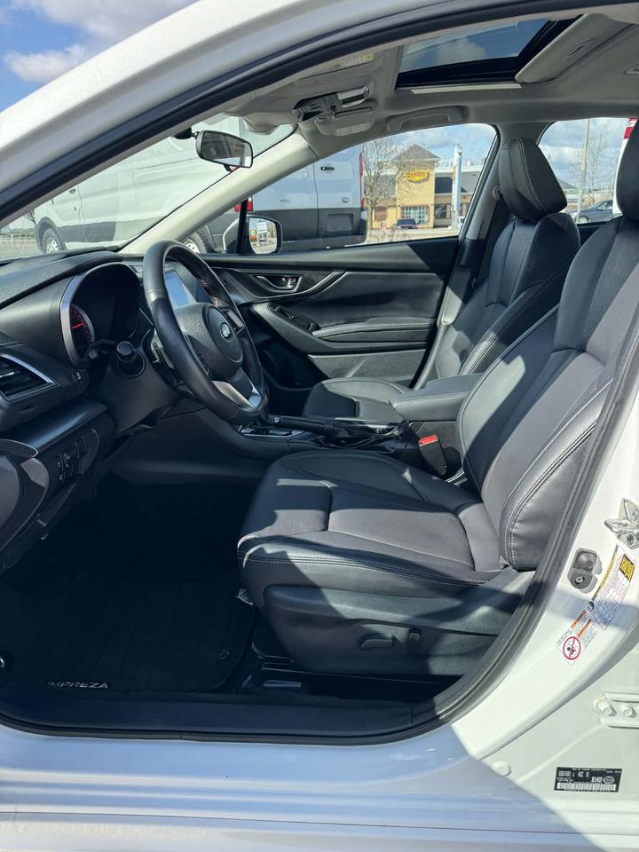 2019 Subaru Impreza 2.0i Sport-tech 4-door Auto w-EyeSight Pkg Photo