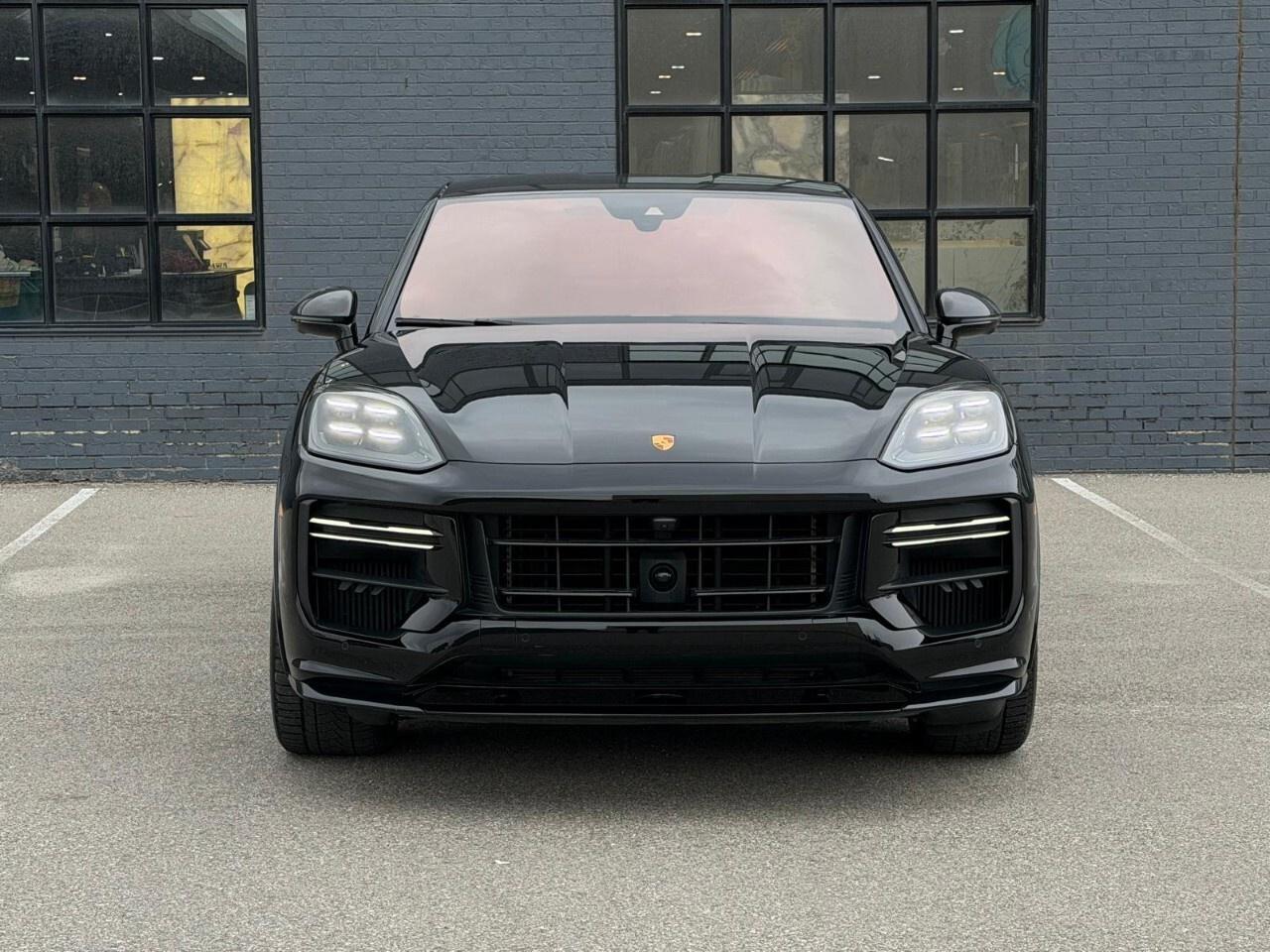 2024 Porsche Cayenne Turbo GT Coupe AWD Photo