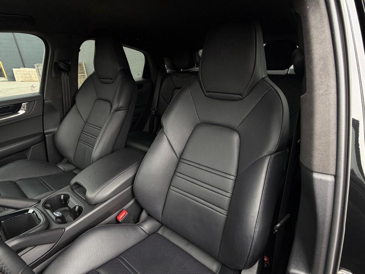 2024 Porsche Cayenne Turbo GT Coupe AWD Photo