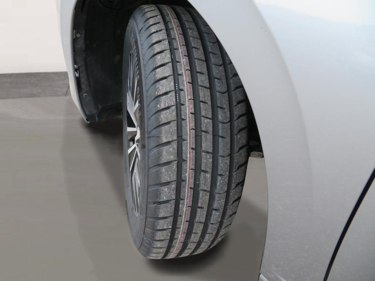 2019 Volkswagen Jetta Highline auto Photo3