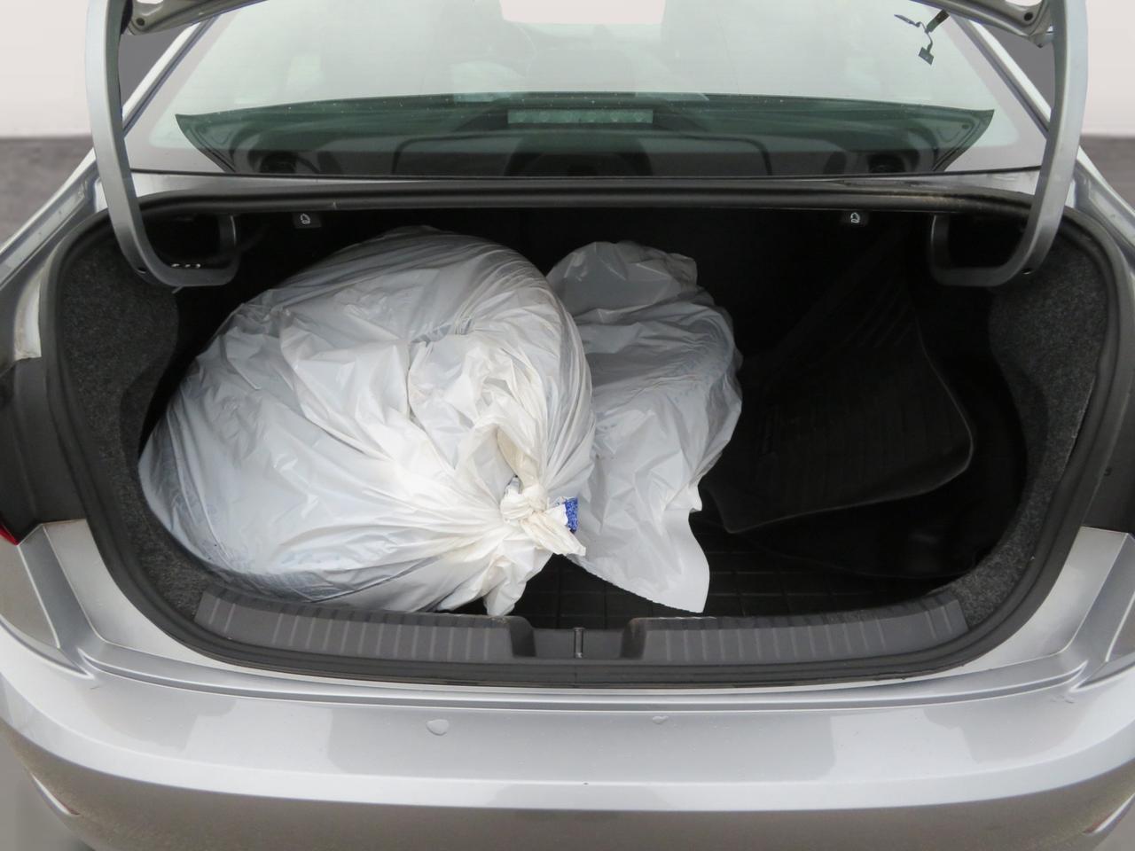 2019 Volkswagen Jetta Highline auto Photo