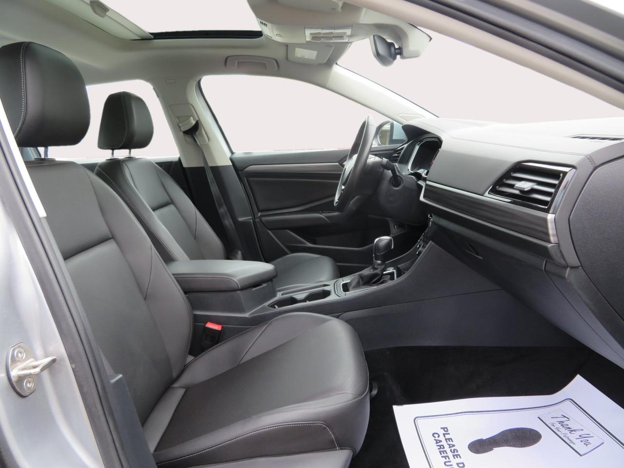 2019 Volkswagen Jetta Highline auto Photo