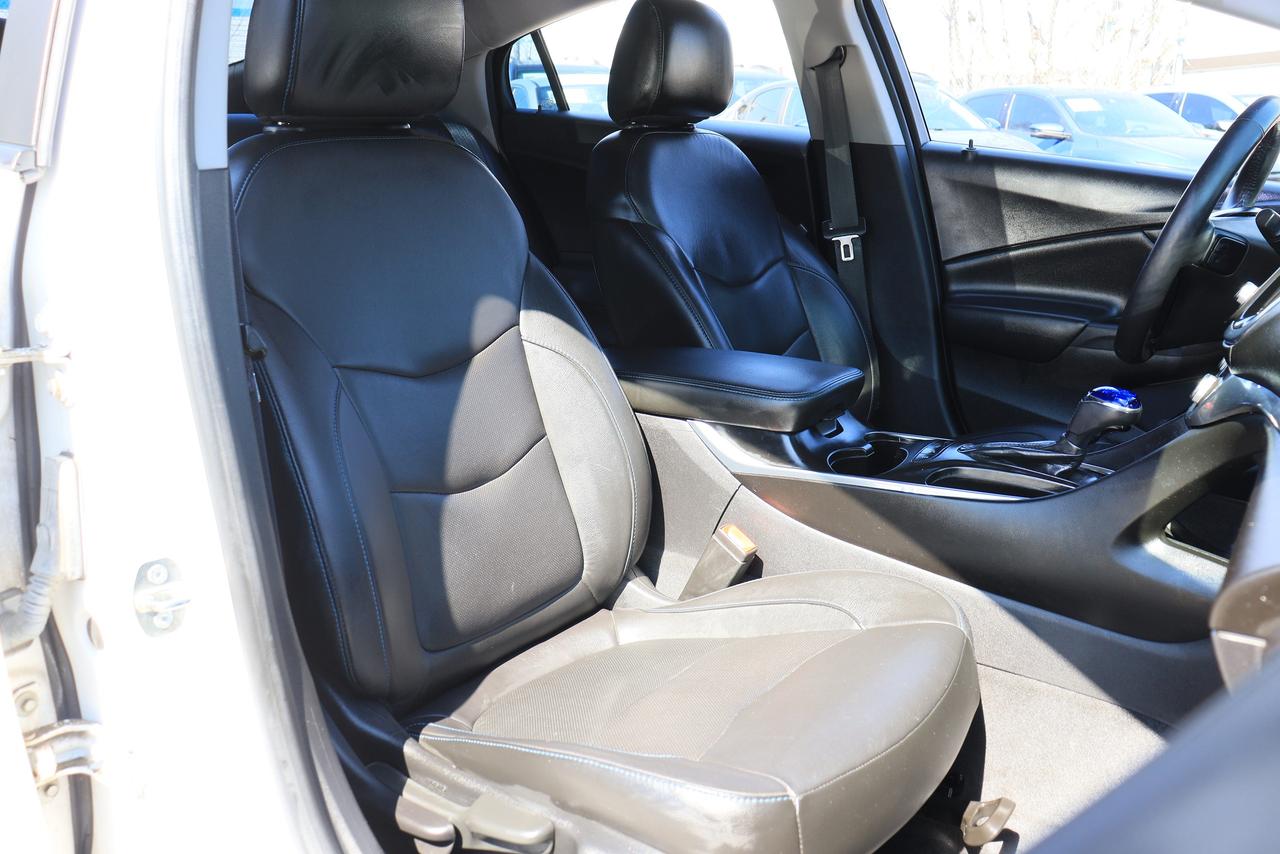 2017 Chevrolet Volt Premier | Leather | Nav | 1 Owner | Clean Carfax Photo