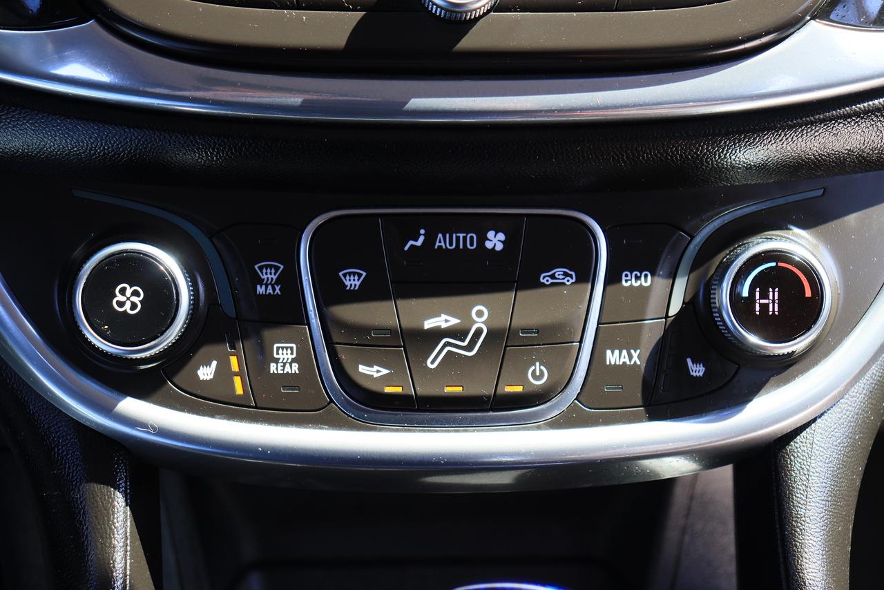 2017 Chevrolet Volt Premier | Leather | Nav | 1 Owner | Clean Carfax Photo