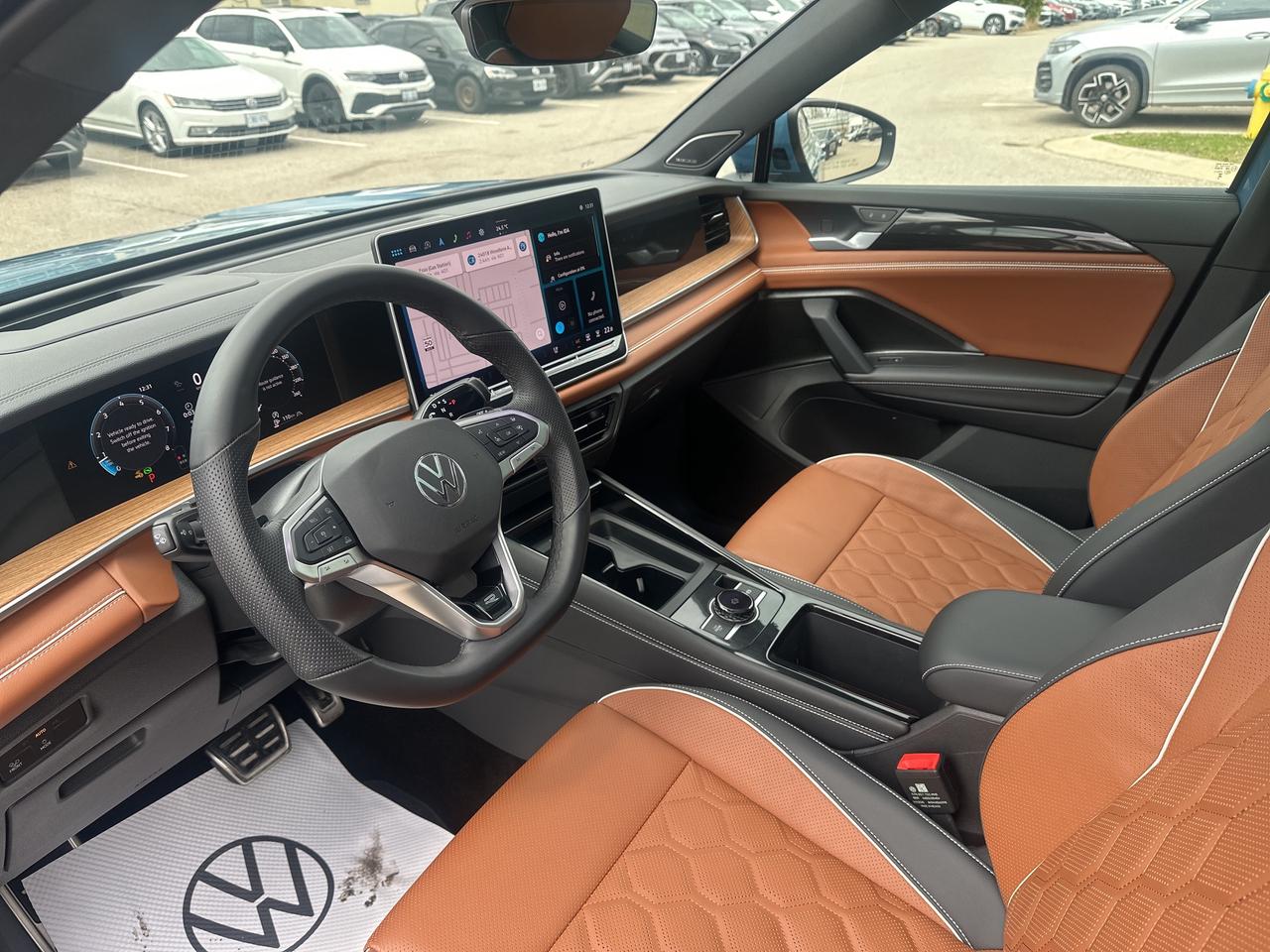 2026 Volkswagen Tiguan Highline Turbo R-Line 4MOTION Photo