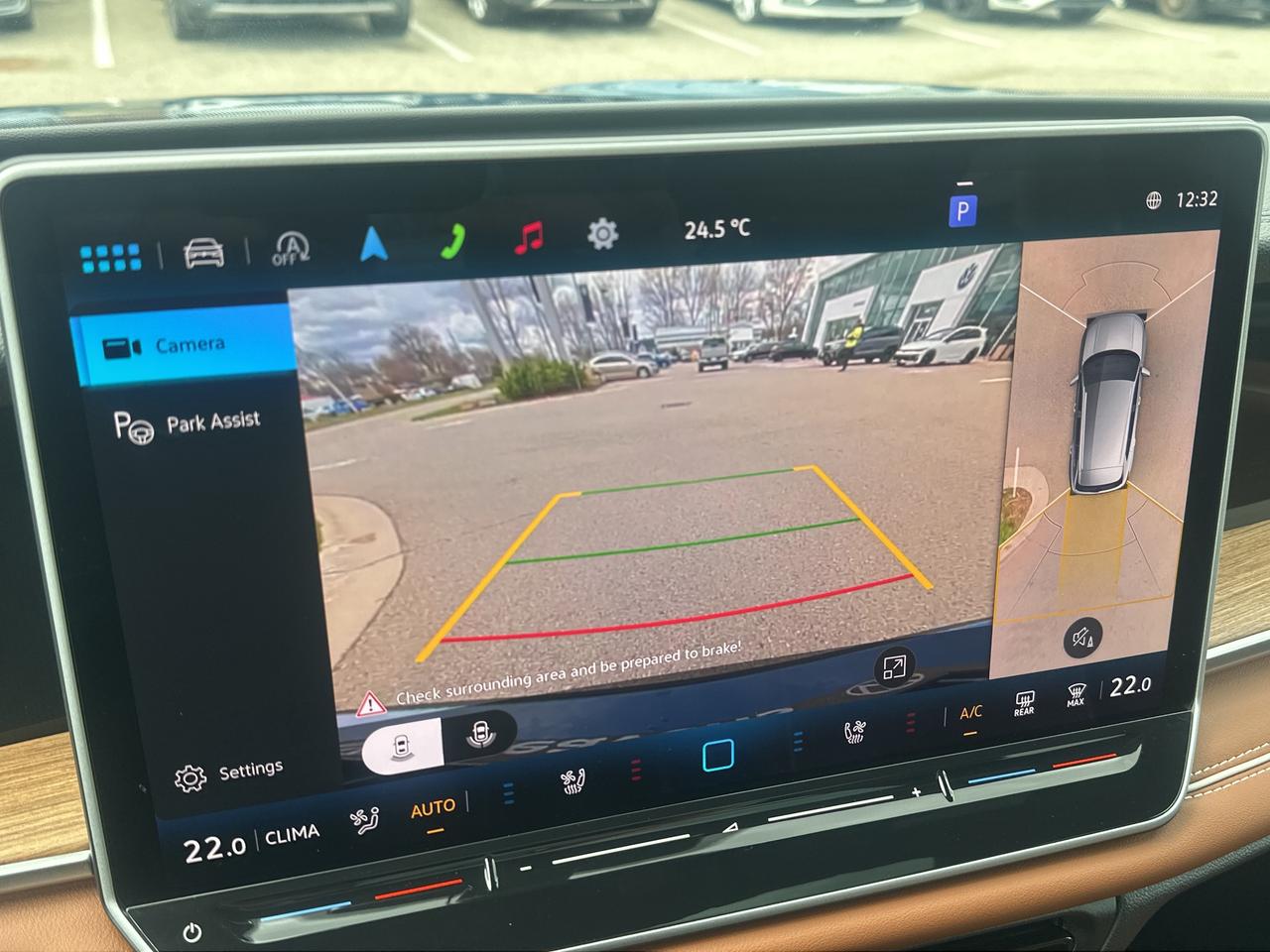 2026 Volkswagen Tiguan Highline Turbo R-Line 4MOTION Photo