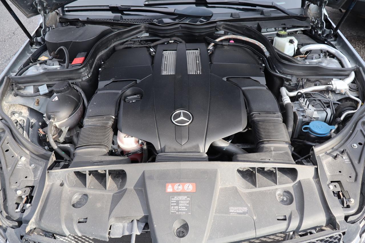 2015 Mercedes-Benz E-Class E400 4MATIC Coupe   No Accident   Amg Pkg   Safety Photo