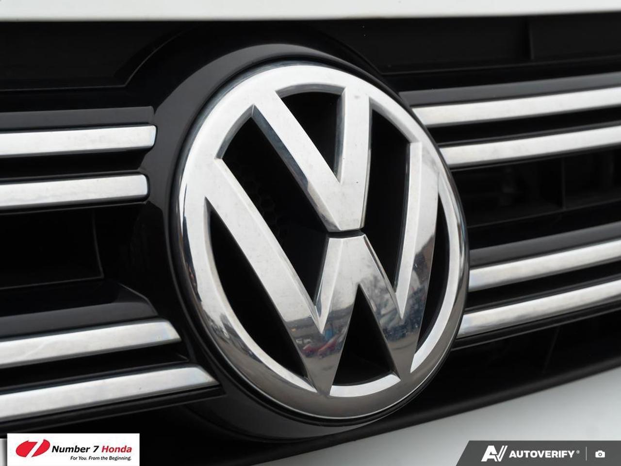 2016 Volkswagen Tiguan 4dr Highln 4mtn Photo