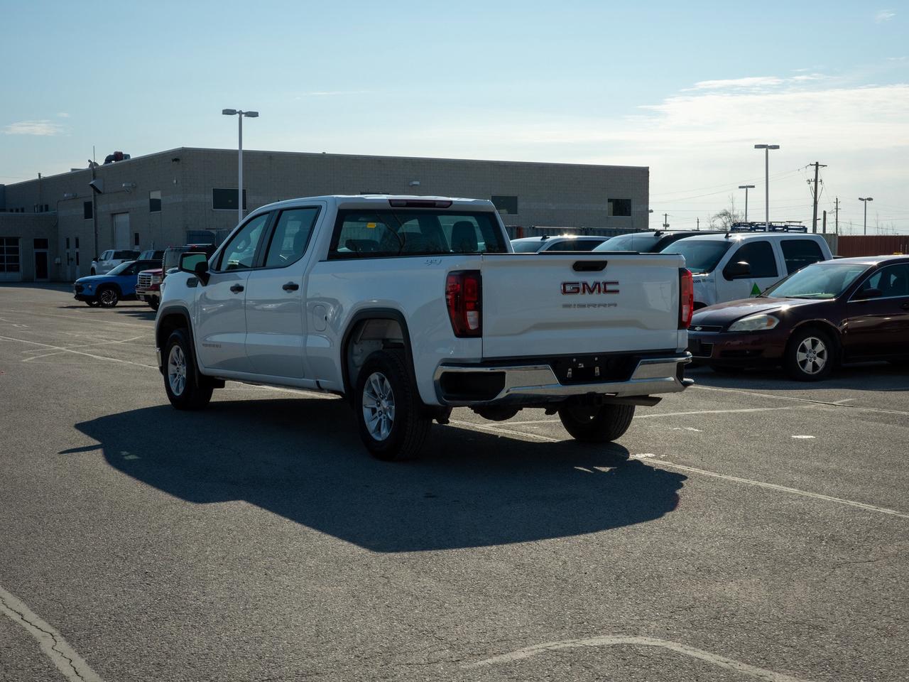 2025 GMC Sierra 1500 Pro - Wi-Fi Hotspot   Lane Assist Photo