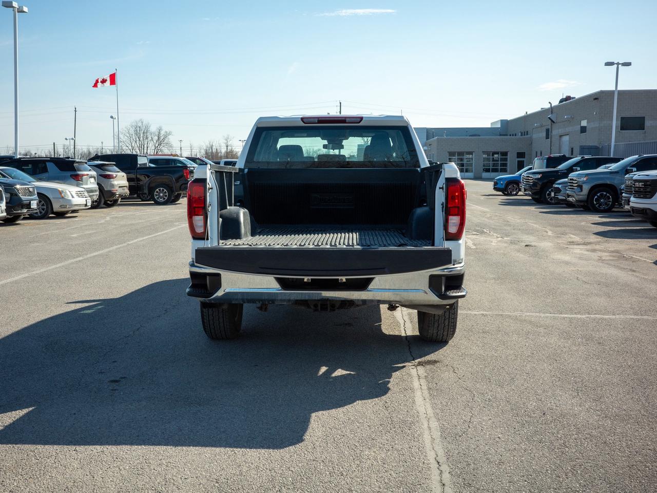 2025 GMC Sierra 1500 Pro - Wi-Fi Hotspot   Lane Assist Photo