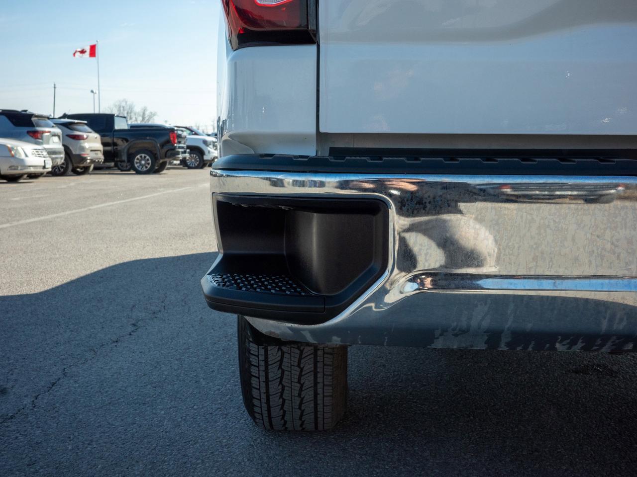 2025 GMC Sierra 1500 Pro - Wi-Fi Hotspot   Lane Assist Photo