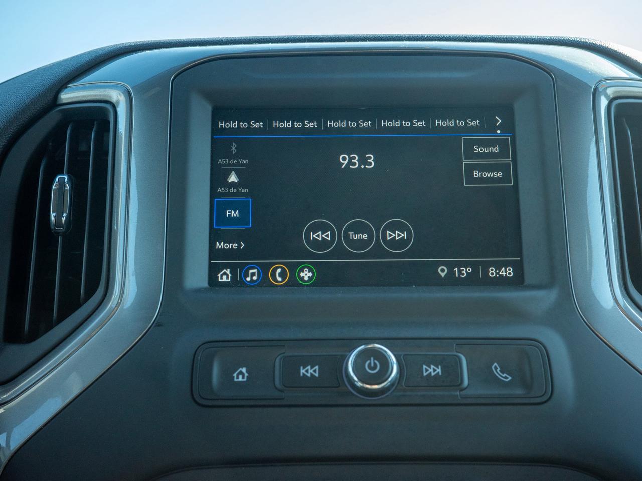 2025 GMC Sierra 1500 Pro - Wi-Fi Hotspot   Lane Assist Photo