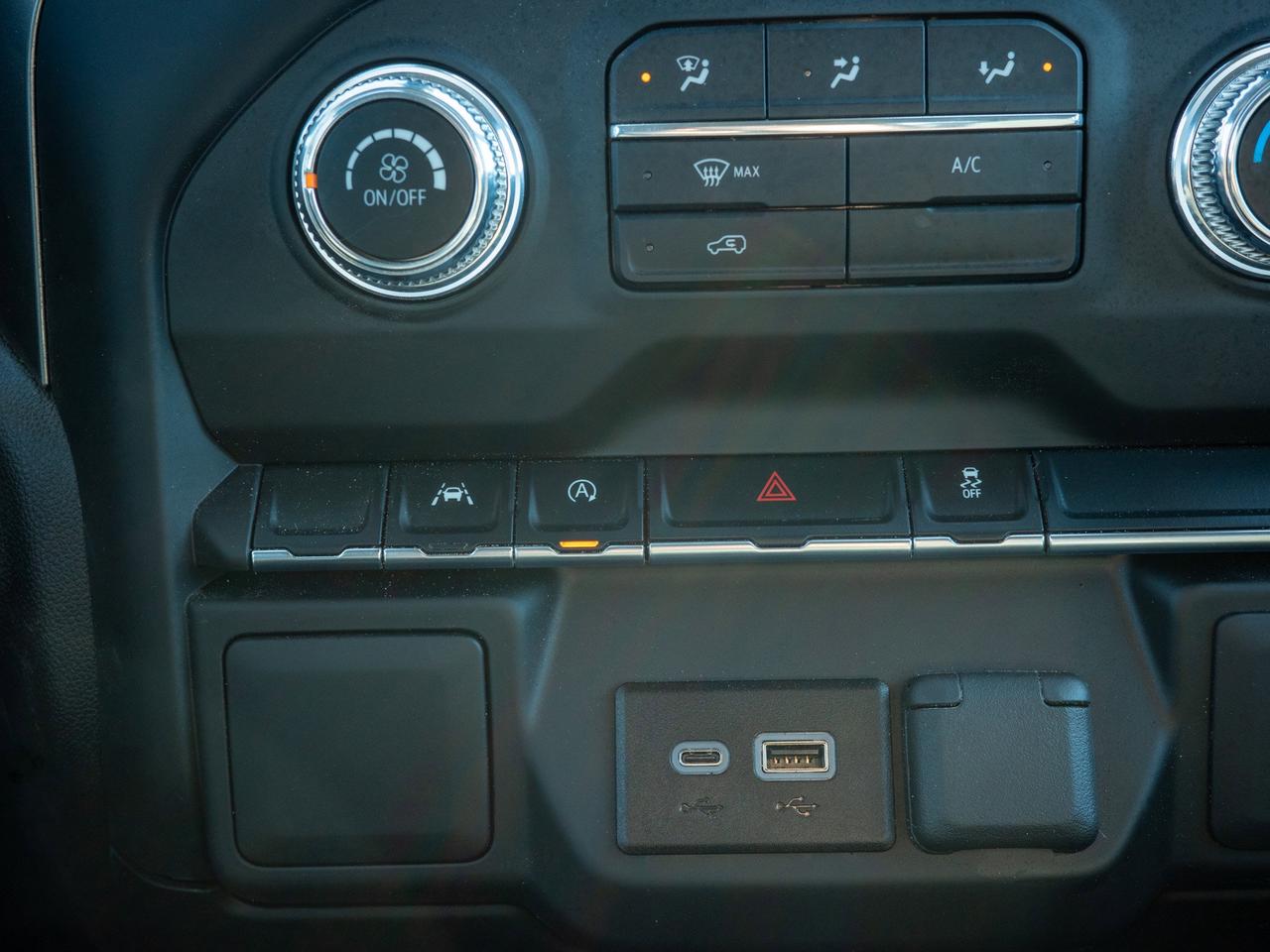 2025 GMC Sierra 1500 Pro - Wi-Fi Hotspot   Lane Assist Photo