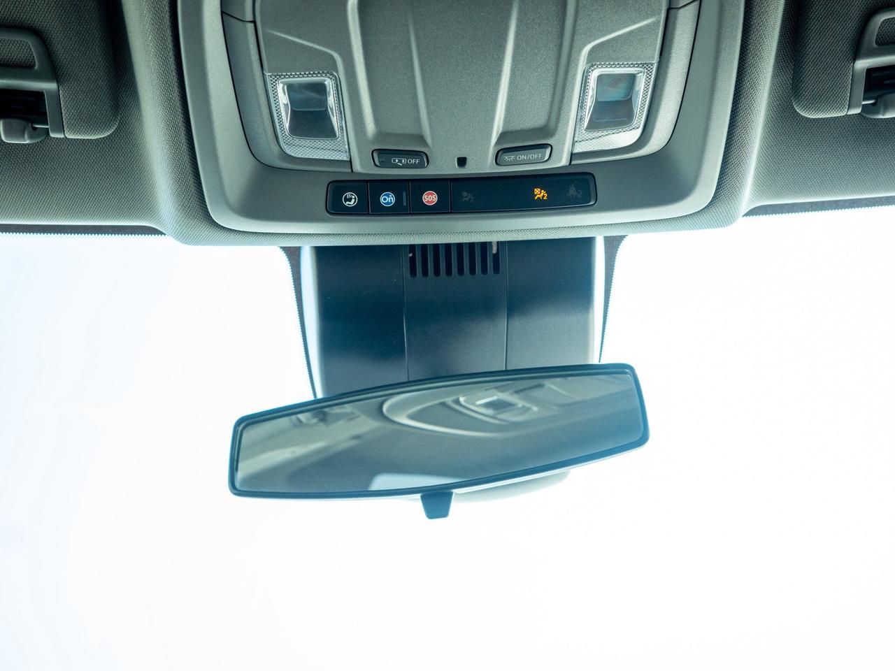 2025 GMC Sierra 1500 Pro - Wi-Fi Hotspot   Lane Assist Photo