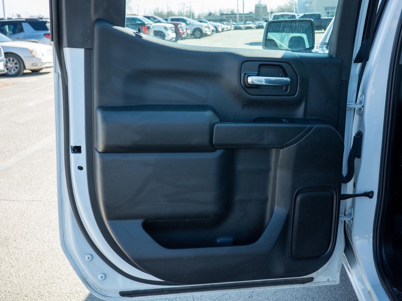 2025 GMC Sierra 1500 Pro - Wi-Fi Hotspot   Lane Assist Photo