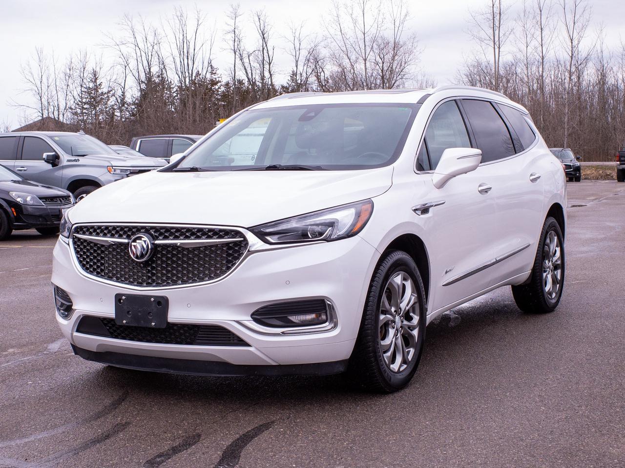 2021 Buick Enclave Avenir- Wireless Phone Charging Photo3
