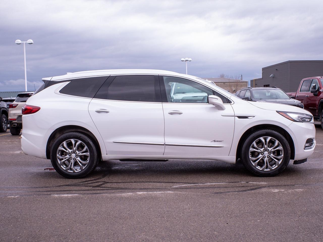 2021 Buick Enclave Avenir- Wireless Phone Charging Photo