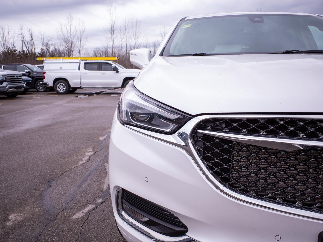 2021 Buick Enclave Avenir- Wireless Phone Charging Photo