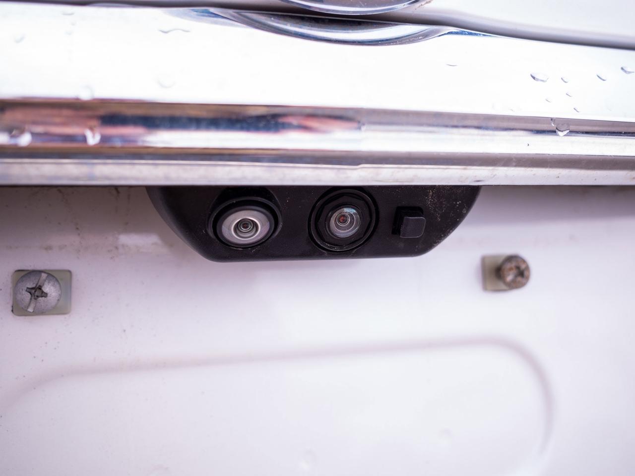 2021 Buick Enclave Avenir- Wireless Phone Charging Photo