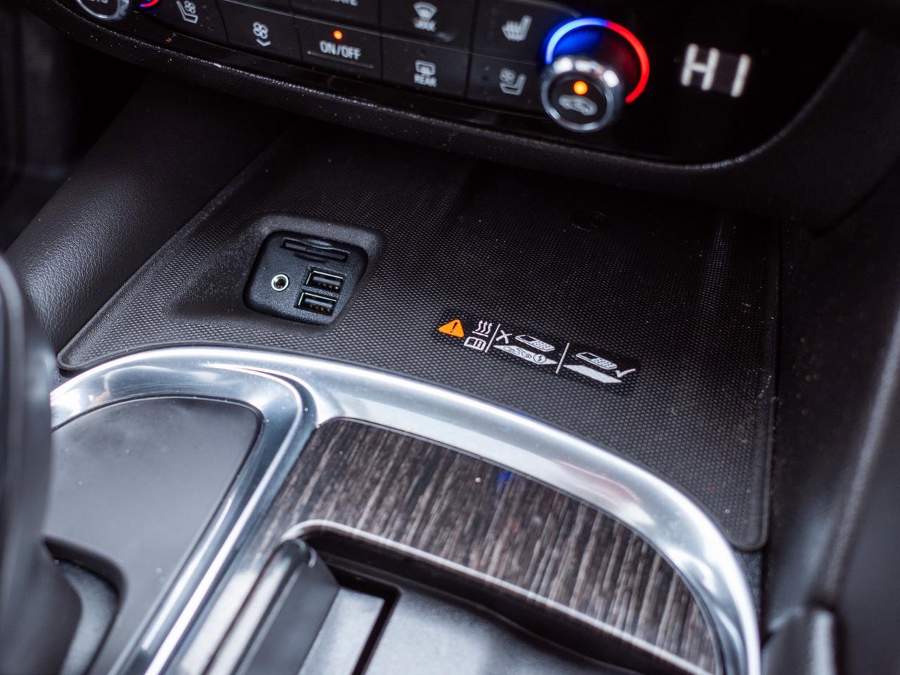2021 Buick Enclave Avenir- Wireless Phone Charging Photo