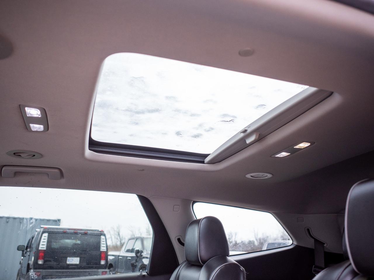 2021 Buick Enclave Avenir- Wireless Phone Charging Photo