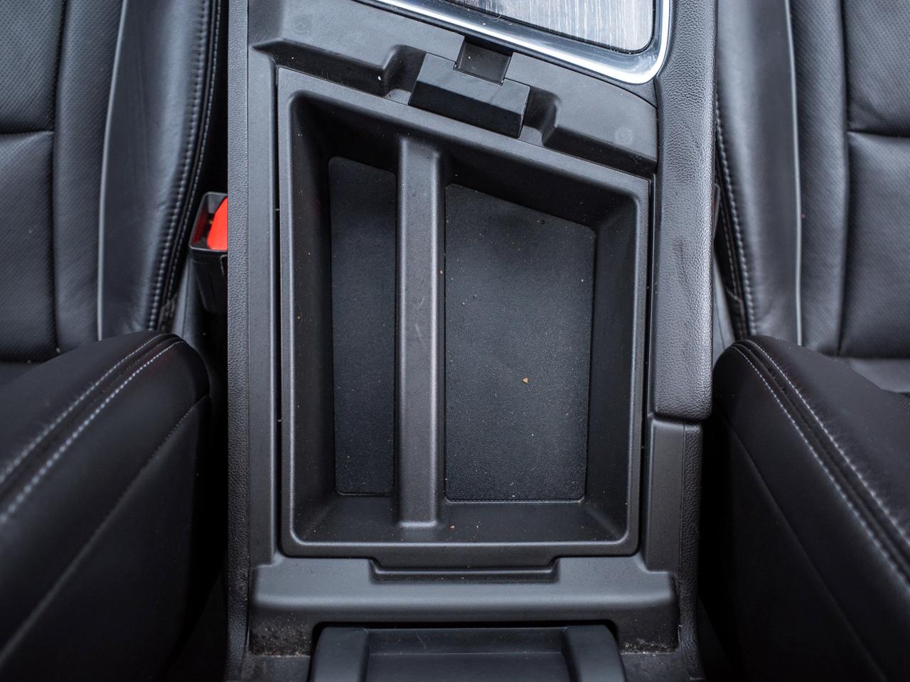 2021 Buick Enclave Avenir- Wireless Phone Charging Photo