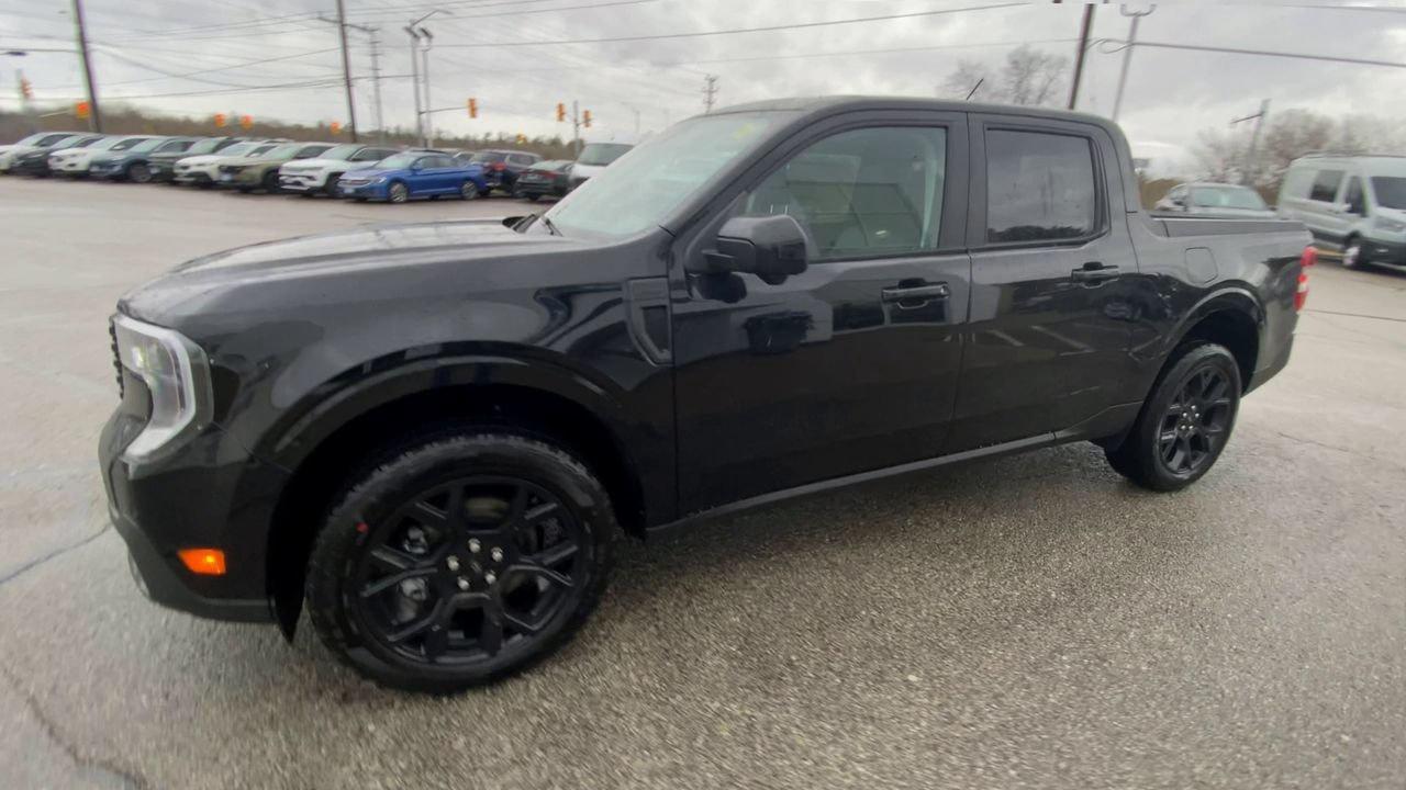 2026 Ford Maverick Lariat Photo