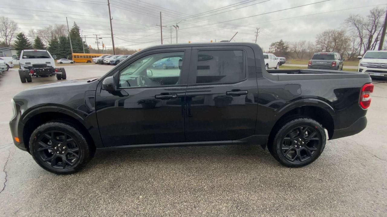 2026 Ford Maverick Lariat Photo