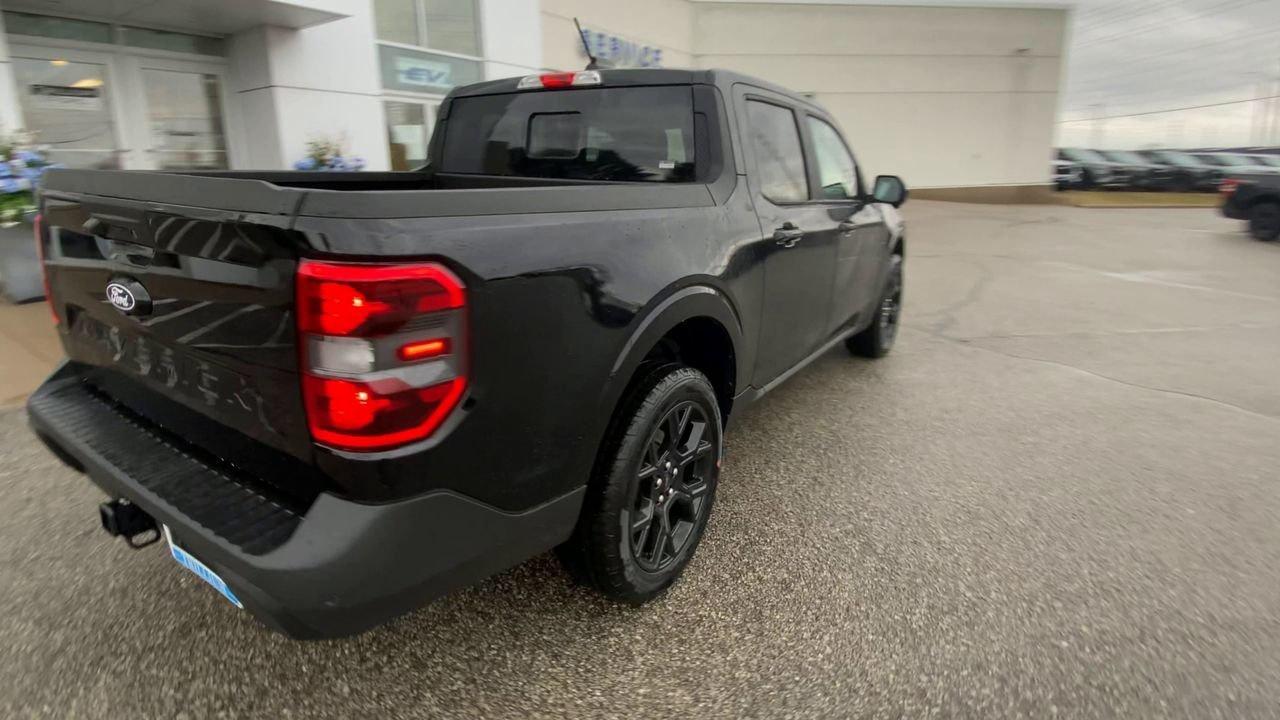 2026 Ford Maverick Lariat Photo