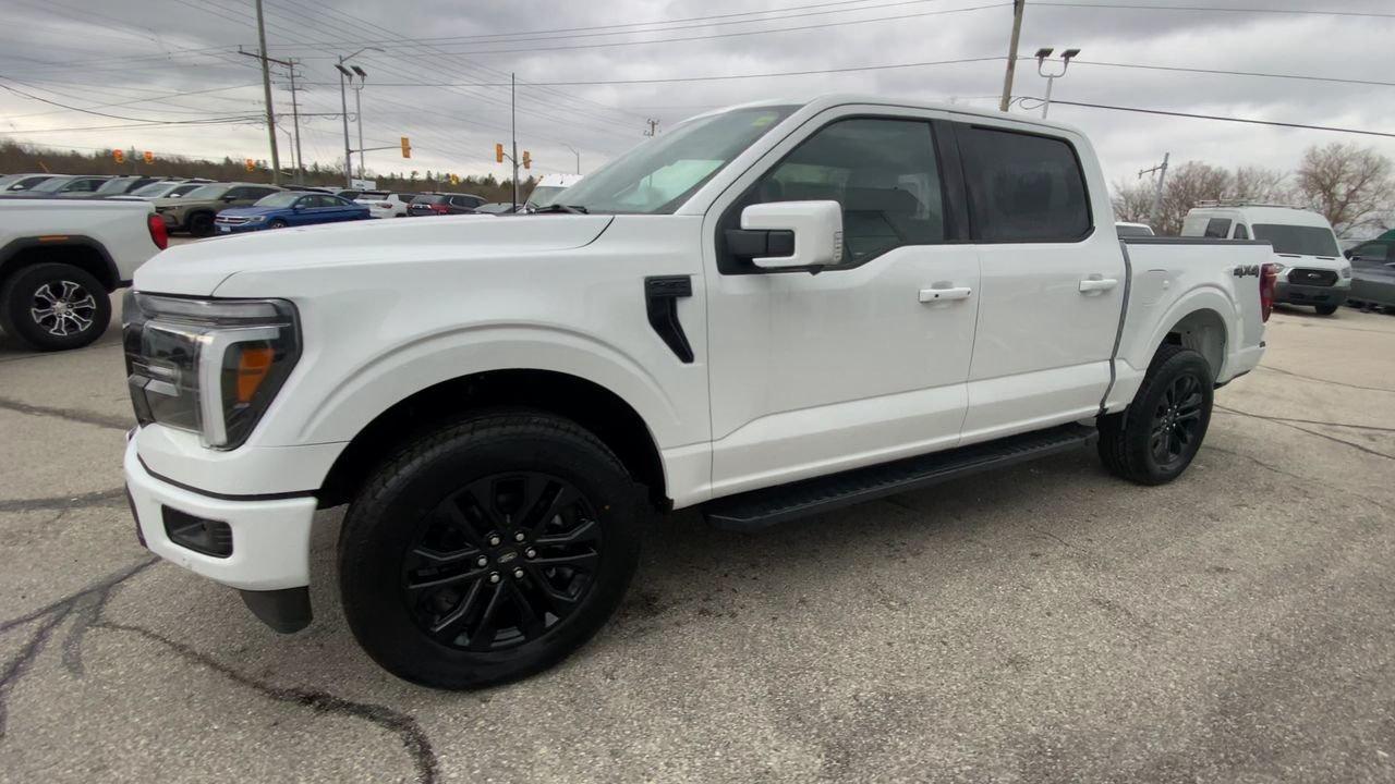 2026 Ford F-150 Lariat Photo3