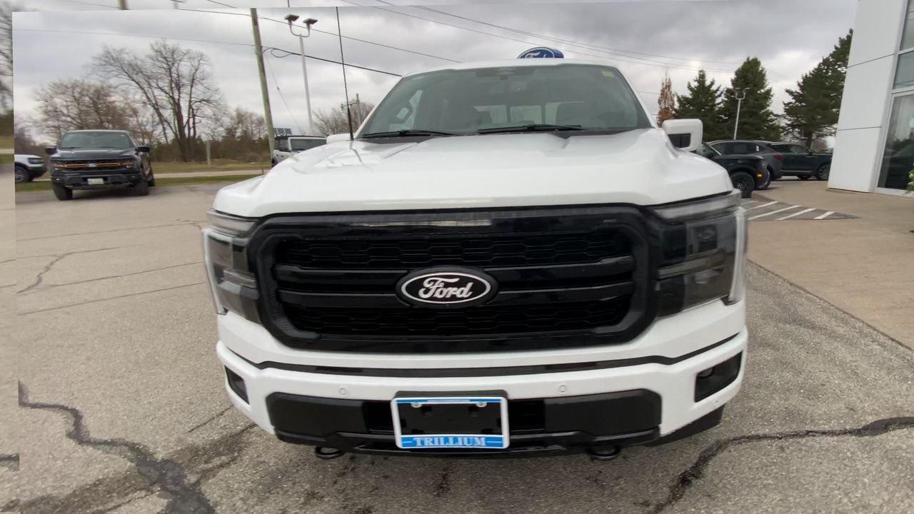 2026 Ford F-150 Lariat Photo2