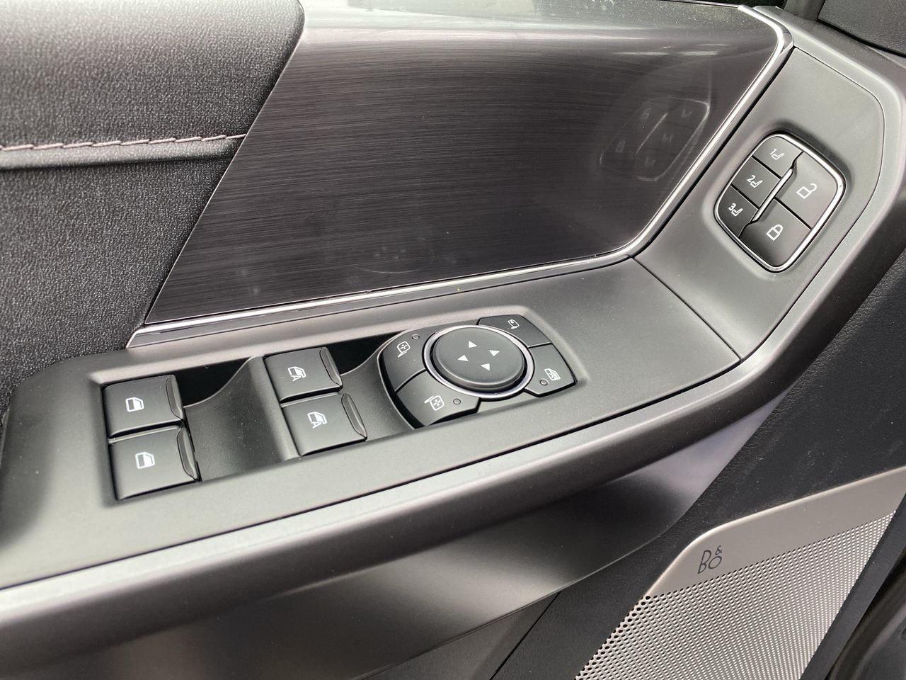 2026 Ford F-150 Lariat Photo