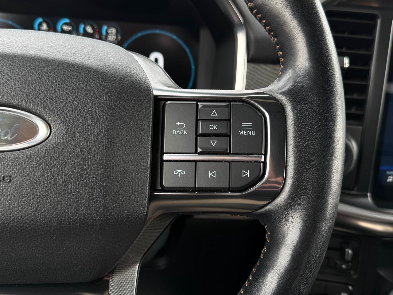 2022 Ford F-150 Lariat Photo