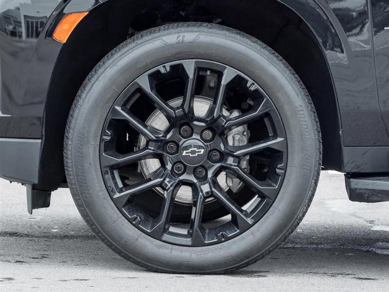 2023 Chevrolet Tahoe 4x4 Premier Photo3