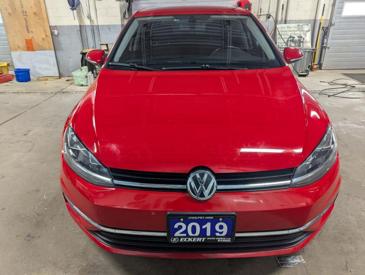 2019 Volkswagen Golf COMFORTLINE Photo2